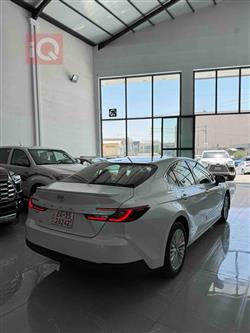 تۆیۆتا کامری